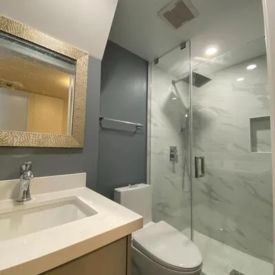 2,&nbsp;St Annes, Little Portugal, Toronto