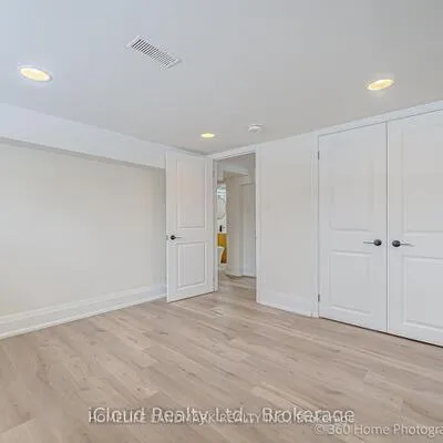 73,&nbsp;Berkinshaw, Banbury-Don Mills, Toronto