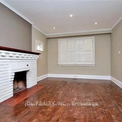 23,&nbsp;Bowood, Lawrence Park North, Toronto