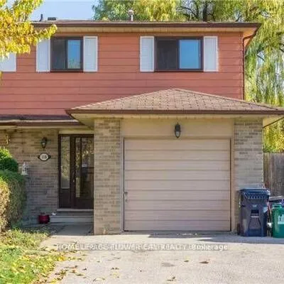 118,&nbsp;Sexton, Hillcrest Village, Toronto