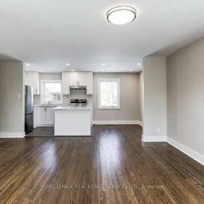 158,&nbsp;Finch, Willowdale East, Toronto