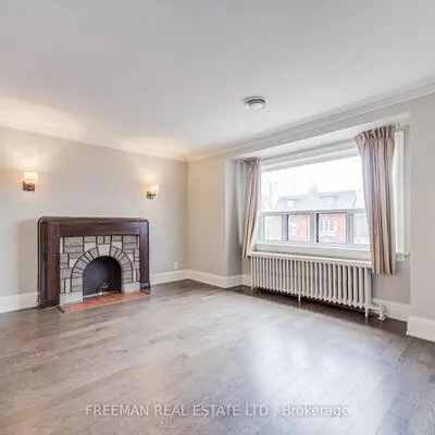 723,&nbsp;Euclid, Annex, Toronto