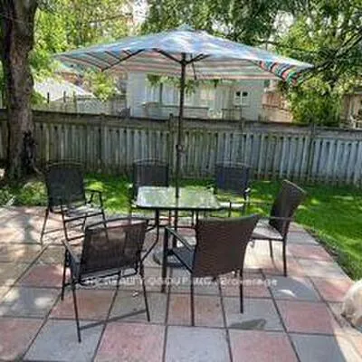 35,&nbsp;Lailey, Willowdale East, Toronto