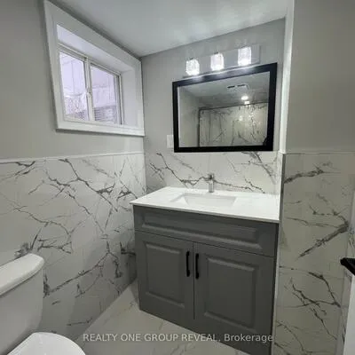 75,&nbsp;Regatta, Newtonbrook West, Toronto