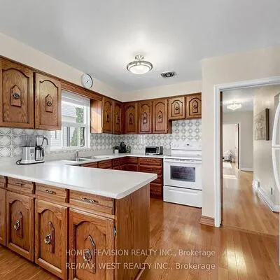 53,&nbsp;Wedgewood, Newtonbrook East, Toronto