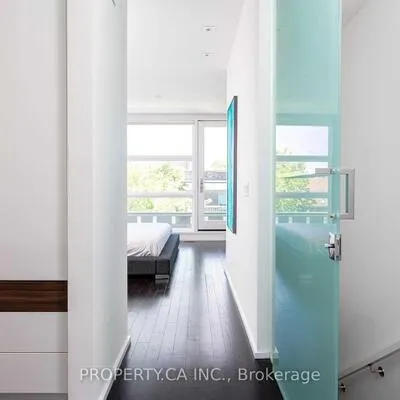 238,&nbsp;Manning, Trinity-Bellwoods, Toronto