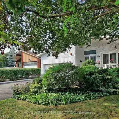 39,&nbsp;Shenstone(Basement), Westminster-Branson, Toronto