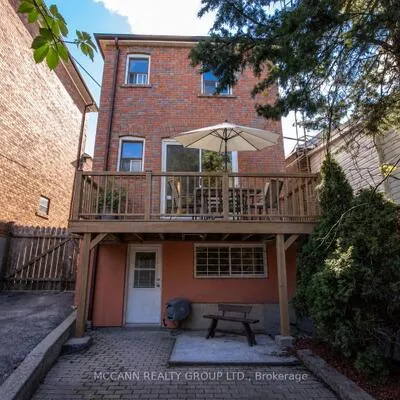 496,&nbsp;Northcliffe, Oakwood Village, Toronto
