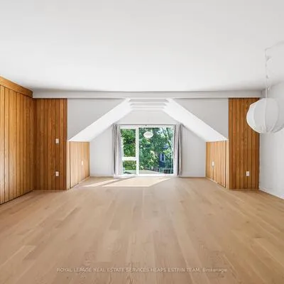 54,&nbsp;Rathnelly, Casa Loma, Toronto