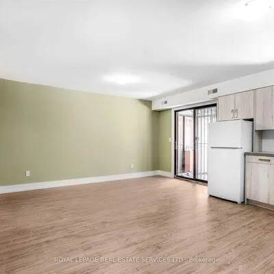 86,&nbsp;Givins, Trinity-Bellwoods, Toronto