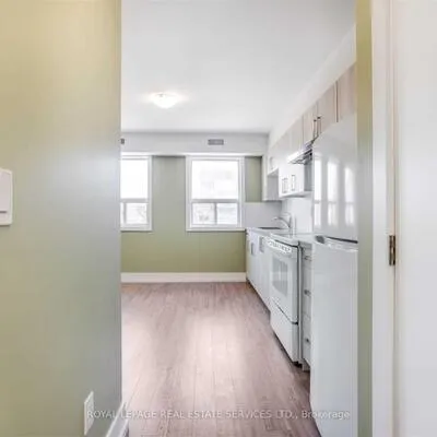 86,&nbsp;Givins, Trinity-Bellwoods, Toronto