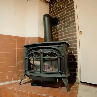 12,&nbsp;Ashby, Moss Park, Toronto