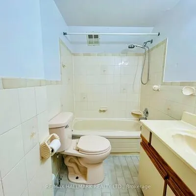 338,&nbsp;Vaughan, Humewood-Cedarvale, Toronto