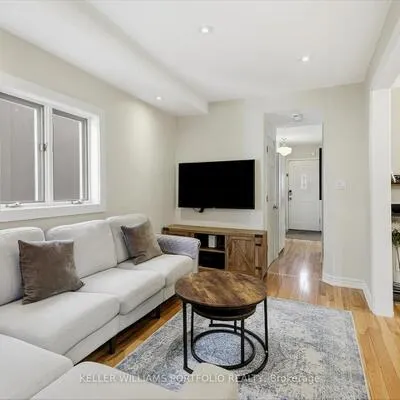222,&nbsp;Hillsdale, Mount Pleasant West, Toronto