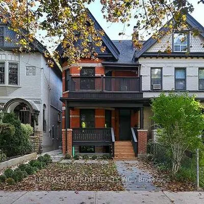 69,&nbsp;Brunswick, University, Toronto