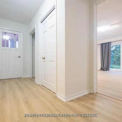 435,&nbsp;Connaught, Newtonbrook West, Toronto