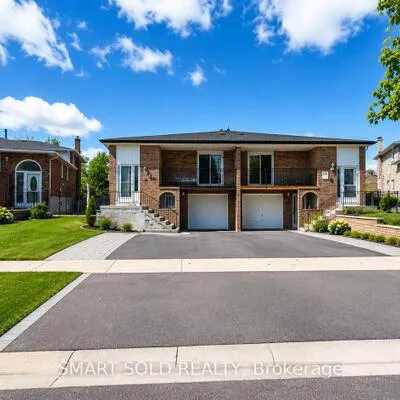 243,&nbsp;Shawnee, Pleasant View, Toronto