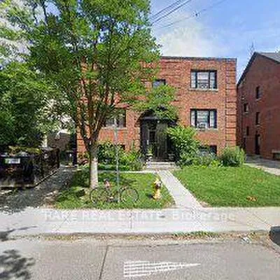 130,&nbsp;Macpherson, Casa Loma, Toronto