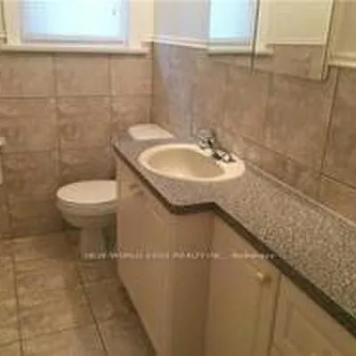 393,&nbsp;Hounslow, Willowdale West, Toronto