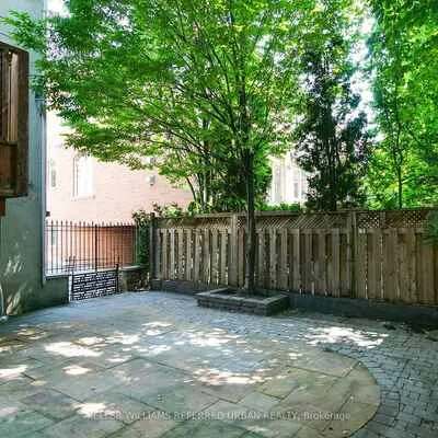45,&nbsp;Mathersfield, Rosedale-Moore Park, Toronto