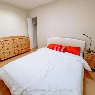29,&nbsp;Chipping, Banbury-Don Mills, Toronto