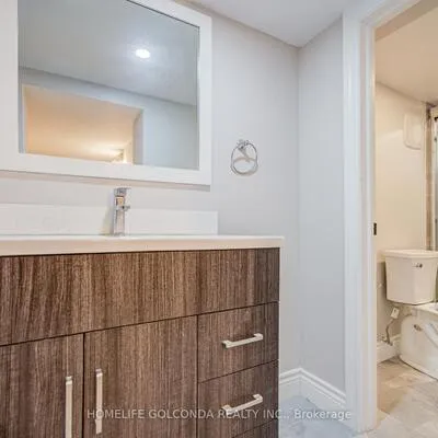 59,&nbsp;Wolseley, Kensington-Chinatown, Toronto