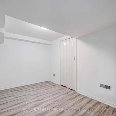 171,&nbsp;Lawrence, Lawrence Park South, Toronto