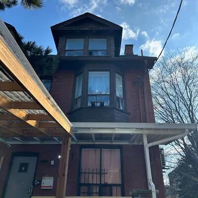 3,&nbsp;Pembroke St, Moss Park, Toronto