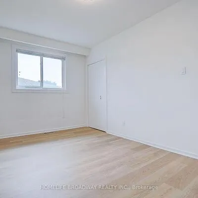 5,&nbsp;Foxhound, Bayview Woods-Steeles, Toronto