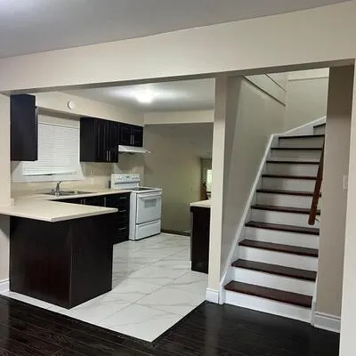 35,&nbsp;Luverne, Clanton Park, Toronto