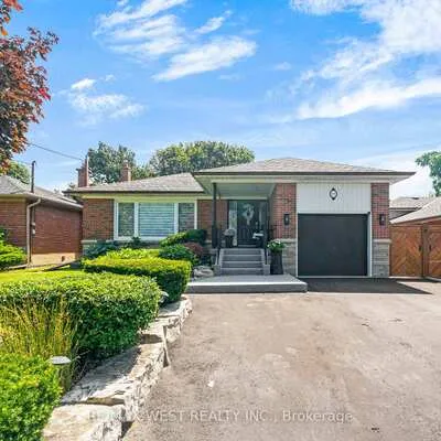 177,&nbsp;Searle, Bathurst Manor, Toronto