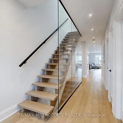 165,&nbsp;Manning, Trinity-Bellwoods, Toronto