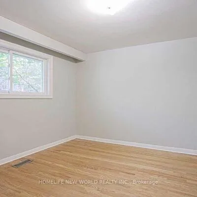 23,&nbsp;Chase, Bayview Village, Toronto