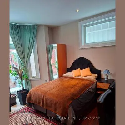 176,&nbsp;Alfred, Willowdale East, Toronto
