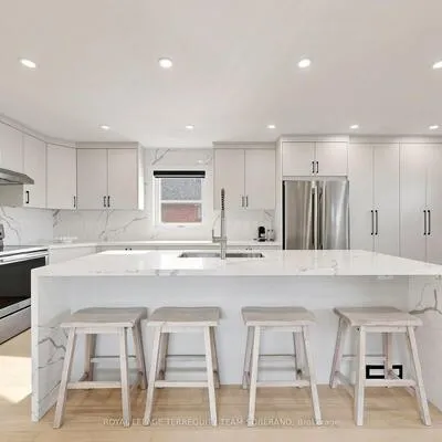 41,&nbsp;Bainbridge, Clanton Park, Toronto