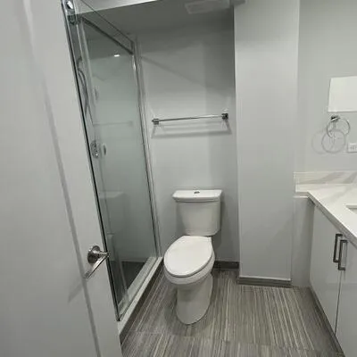15,&nbsp;Walmer, Annex, Toronto
