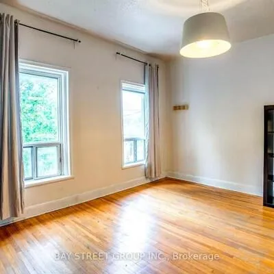 66,&nbsp;Euclid, Trinity-Bellwoods, Toronto