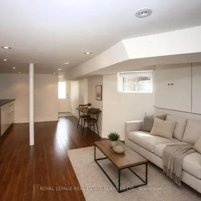 506,&nbsp;Manning, Palmerston-Little Italy, Toronto