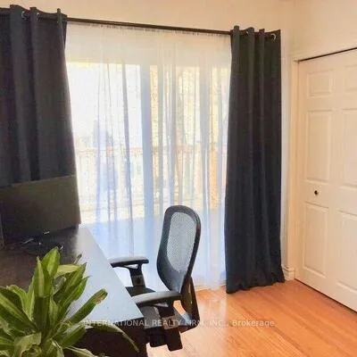 77,&nbsp;Elise, Newtonbrook West, Toronto