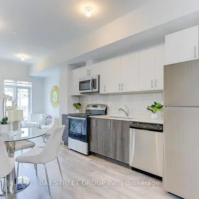76A,&nbsp;Tisdale, Victoria Village, Toronto