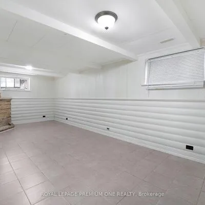 139,&nbsp;Mckee, Willowdale East, Toronto