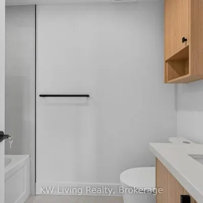 484,&nbsp;Westmount, Oakwood Village, Toronto
