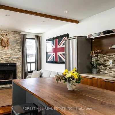 80,&nbsp;Northcote, Trinity-Bellwoods, Toronto