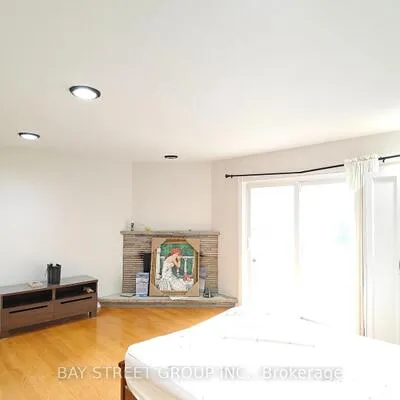9,&nbsp;Mosedale, Don Valley Village, Toronto