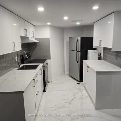 17,&nbsp;Pleasant, Newtonbrook West, Toronto