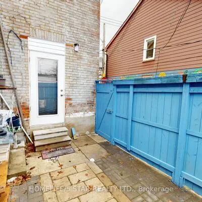 171,&nbsp;Harbord, University, Toronto