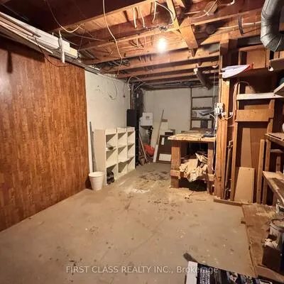 16,&nbsp;Trailside, Don Valley Village, Toronto