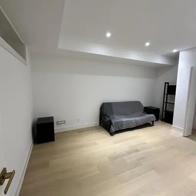 21,&nbsp;Irvington, Willowdale East, Toronto