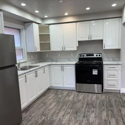 513,&nbsp;Oakwood, Oakwood Village, Toronto