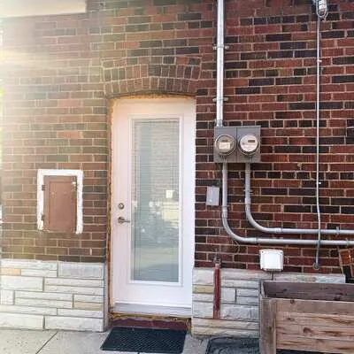 75, Binswood, East York, Toronto